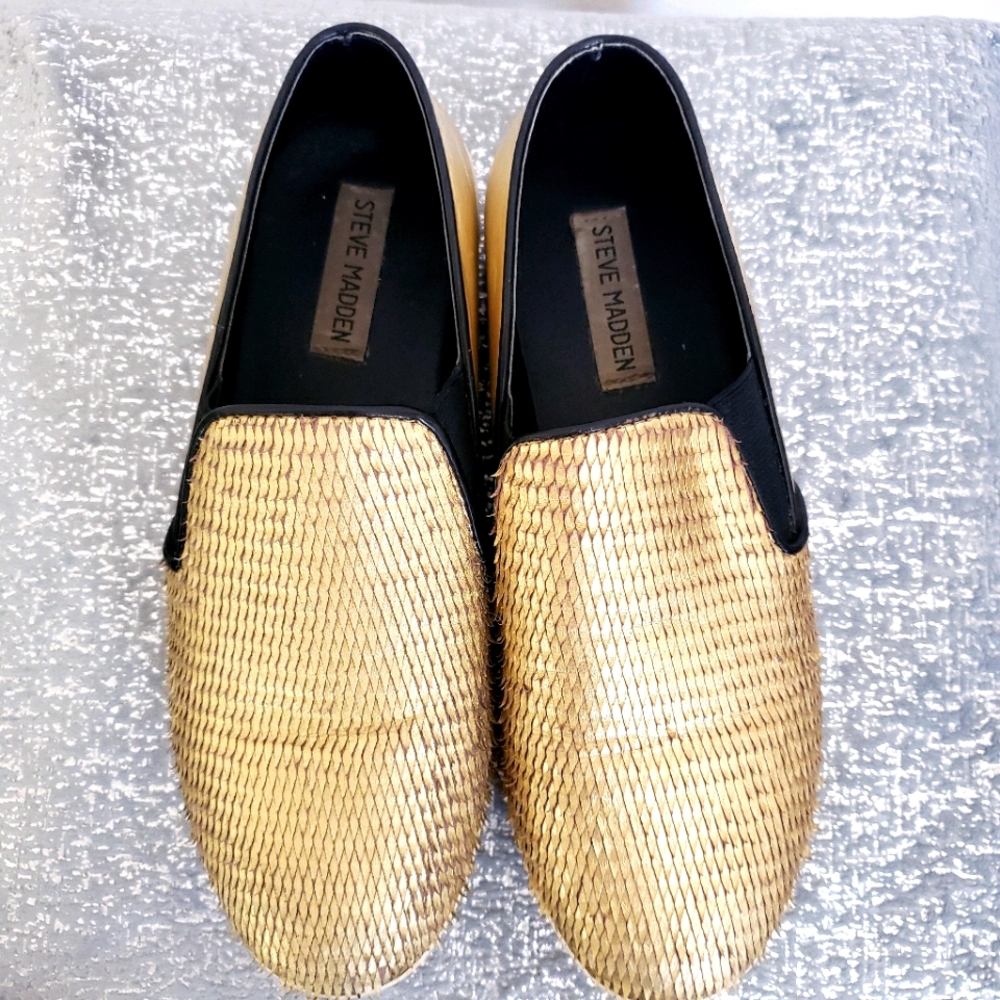 Steve Madden Gold Leather Buhba Platform S…